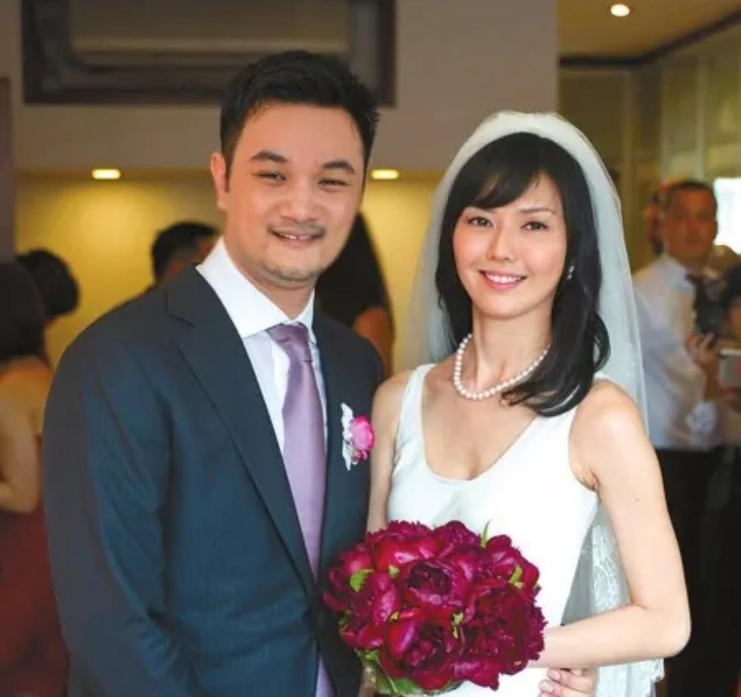 孙燕姿 stefanie 专辑 下载_孙燕姿冷门歌手讨论_孙燕姿歌手生涯回顾