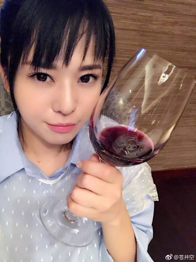 苍井空怀孕原因_苍井空种子下载_苍井空怀孕5个月